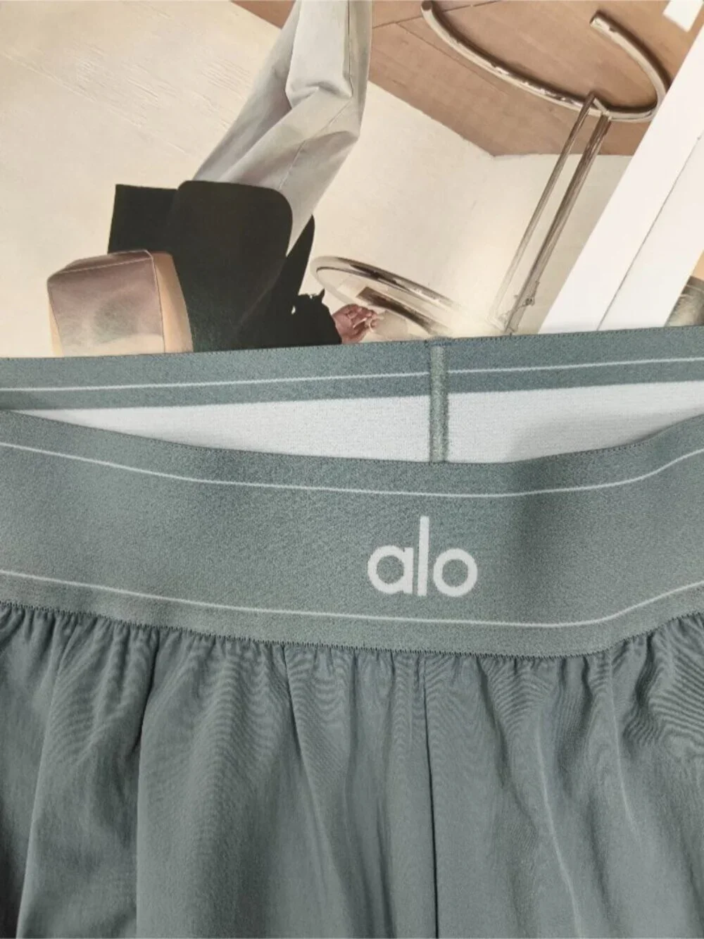 Alo Yoga Steel Gray Suit Up Trouser🌻Regular 30